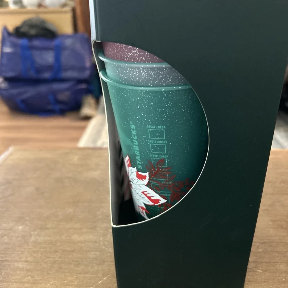 Starbucks Reusable 24oz Cold Cups w/‎ Straws & Lids 2019 Holiday Festive 5 Pack